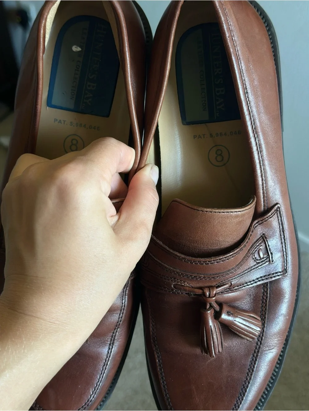 Allen Edmonds Men's Chestnut Brown Leather Tassel Loafers